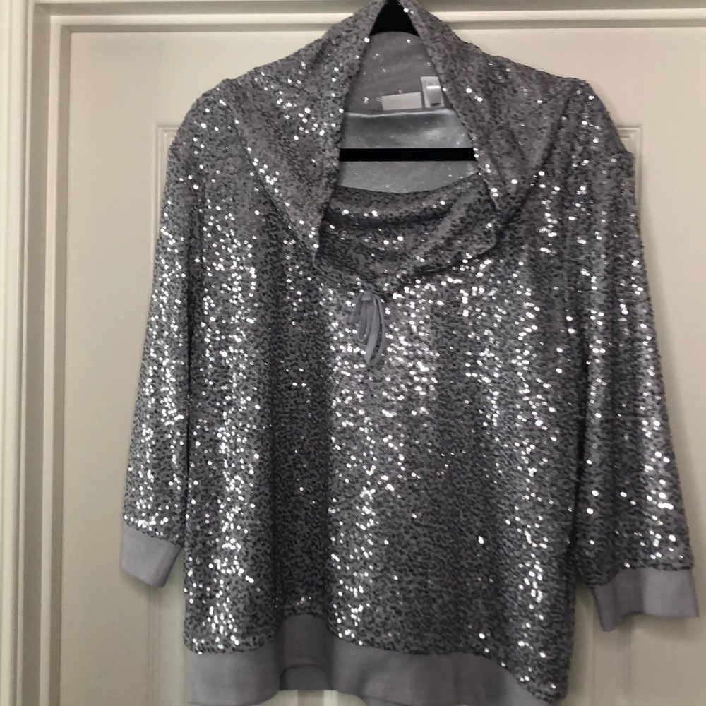 Chico's ZENERGY Silver Bling Mock Top - Size 3 -XL